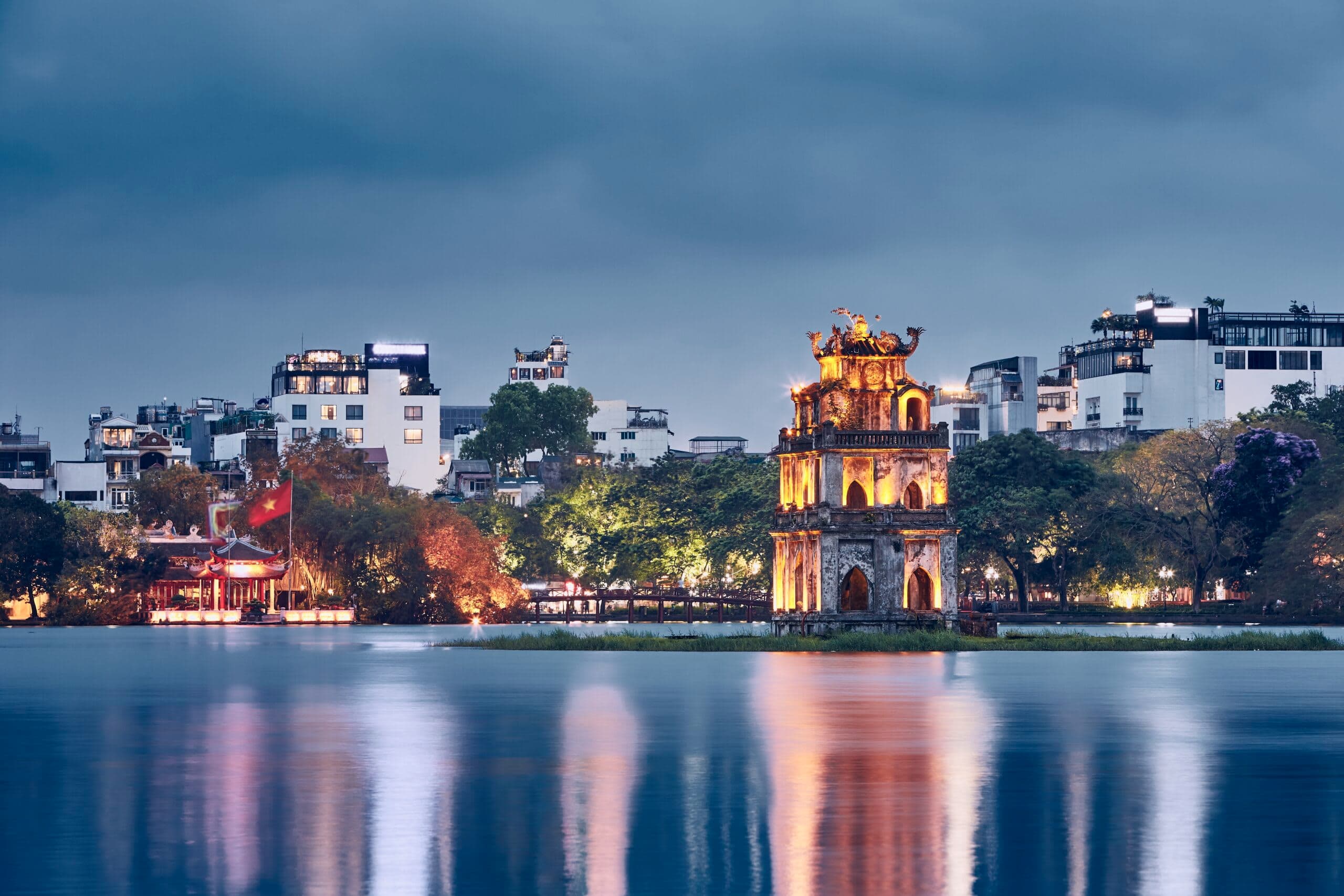 Budget Vietnam Tour — Hanoi, Halong Bay & Hoi An